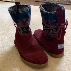toms aztec boots